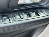 Thumbnail of 2017 White Dodge Grand Caravan