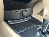 Thumbnail of 2014 White Nissan Rogue