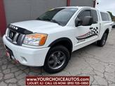Photo of 2014 White Nissan Titan