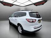 Thumbnail of 2016 White Chevrolet Traverse