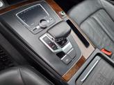 Thumbnail of 2020 Brilliant Black Audi Q5