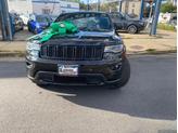 Thumbnail of 2017 Diamond Black Crystal Pearlcoat Jeep Grand Cherokee