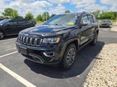 Thumbnail of 2020 Diamond Black Crystal Pearlcoat Jeep Grand Cherokee