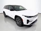 Photo of 2025 Bright White Clearcoat Jeep Wagoneer S