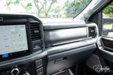 Thumbnail of 2025 Glacier Gray Metallic Tri-Coat Ford F-250