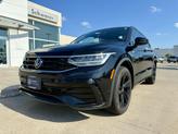 Thumbnail of 2024 DEEP_BLACK Volkswagen Tiguan