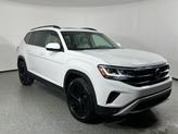 Thumbnail of 2022 Pure White Volkswagen Atlas