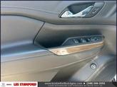 Thumbnail of 2023 Summit White GMC Acadia