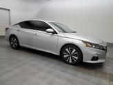 Thumbnail of 2019 Brilliant Silver Metallic Nissan Altima