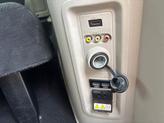 Thumbnail of 2016 True Blue Pearlcoat Dodge Grand Caravan