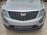 Thumbnail of 2025 Argent Silver Metallic Cadillac XT5