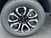 Thumbnail of 2025 Onyx Black GMC Canyon