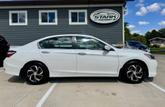 Photo of 2016 White Orchid Pearl Honda Accord