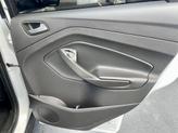Thumbnail of 2018 Oxford White Ford Escape