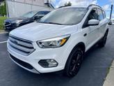 Thumbnail of 2018 Oxford White Ford Escape