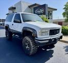 Thumbnail of 1993 White GMC Yukon