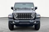 Thumbnail of 2025 Granite Crystal Metallic Clearcoat Jeep Wrangler