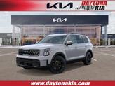 Photo of 2025 Wolf Gray Kia Telluride