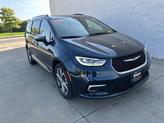 Thumbnail of 2022 Fathom Blue Pearlcoat Chrysler Pacifica