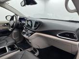 Thumbnail of 2023 Brilliant Black Crystal Pearlcoat Chrysler Pacifica