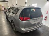Thumbnail of 2018 Billet Silver Metallic Clearcoat Chrysler Pacifica