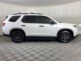 Thumbnail of 2025 Platinum White Pearl Honda Pilot
