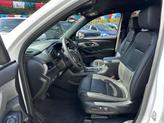 Thumbnail of 2023 Summit White Chevrolet Traverse