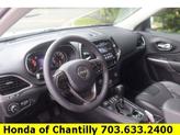 Thumbnail of 2022 Bright White Clearcoat Jeep Cherokee