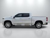 Thumbnail of 2024 Iridescent Pearl Tricoat Chevrolet Silverado 1500