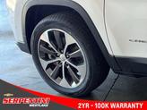 Thumbnail of 2022 Bright White Clearcoat Jeep Cherokee