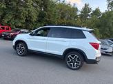Thumbnail of 2022 Platinum White Pearl Honda Passport