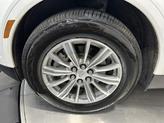 Thumbnail of 2017 Crystal White Tricoat Cadillac XT5