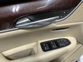 Thumbnail of 2017 Crystal White Tricoat Cadillac XT5