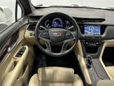 Thumbnail of 2017 Crystal White Tricoat Cadillac XT5