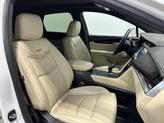Thumbnail of 2017 Crystal White Tricoat Cadillac XT5