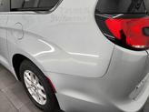 Thumbnail of 2023 Silver Mist Clearcoat Chrysler Pacifica