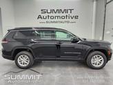 Photo of 2025 Diamond Black Crystal Pearlcoat Jeep Grand Cherokee L