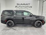 Photo of 2025 Diamond Black Crystal Pearlcoat Jeep Wagoneer