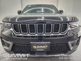 Thumbnail of 2025 Diamond Black Crystal Pearlcoat Jeep Grand Cherokee