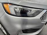 Thumbnail of 2024 Iconic Silver Metallic Ford Edge
