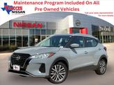 Photo of 2024 Gray Nissan Kicks