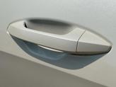 Thumbnail of 2023 Snow White Pearl Kia Sportage