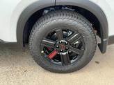 Thumbnail of 2026 Everest White Pearl Tricoat Nissan Rogue