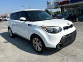 Photo of 2014 Clear White Kia Soul