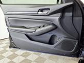 Thumbnail of 2022 Black Nissan Altima