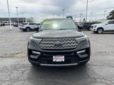 Thumbnail of 2022 Agate Black Metallic Ford Explorer