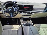 Thumbnail of 2025 Mineral White Metallic BMW X7