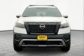 Thumbnail of 2025 Glacier White Nissan Pathfinder