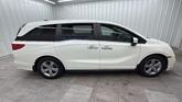 Thumbnail of 2018 White Diamond Pearl Honda Odyssey