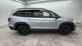 Thumbnail of 2022 Lunar Silver Metallic Honda Pilot
